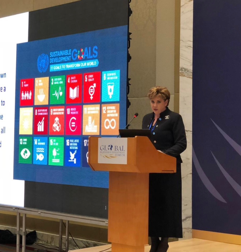 Larisa Speaking at Global Business Forum